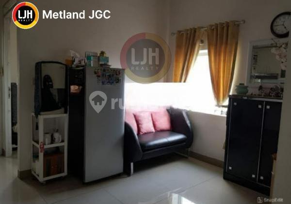 Menteng Square Apartment 2BR Hook on Matraman Raya, Central Jakarta Menteng Square Apartment 2BR Hook on Matraman Raya, Central Jakarta