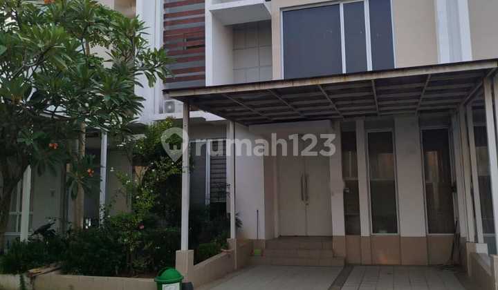 Dijual Rumah Semi Furnished Luas 120 Full di Cluster Yarra Jgc