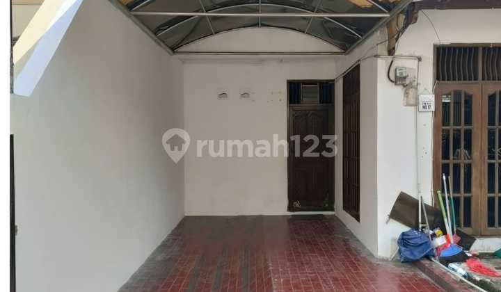 2-Story House in Kayu Putih, East Jakarta 2