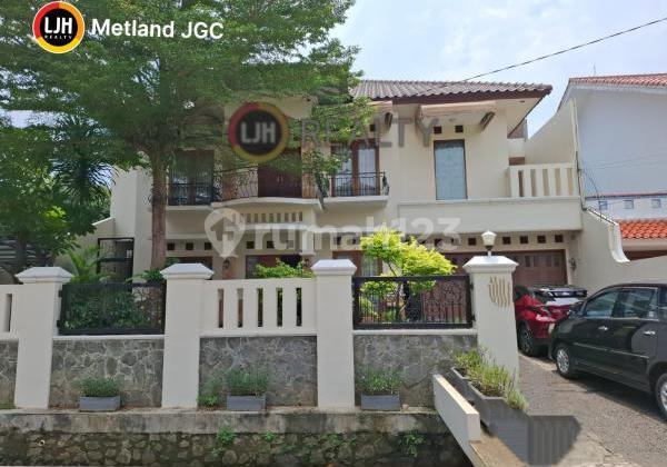 For Rent 5-Bedroom Fully Furnished House in Duren Sawit Area, Jakarta For Rent 5-Bedroom Fully Furnished House in Duren Sawit Area, Jakarta