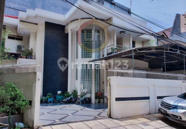 Rumah Furnish 2 Lantai dekat Mall Kelapa Gading di Kelapa Puan, Jakarta Utara