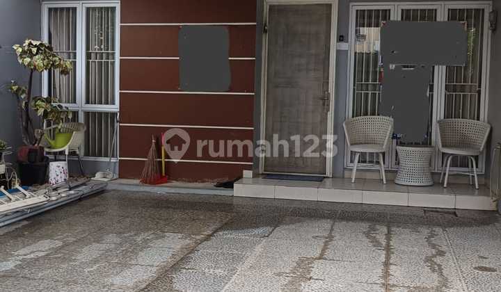 Ready-to-Occupy Fully Furnished House in Victoria Cluster, Metland, East Jakarta Ready-to-Occupy Fully Furnished House in Victoria Cluster, Metland, East Jakarta