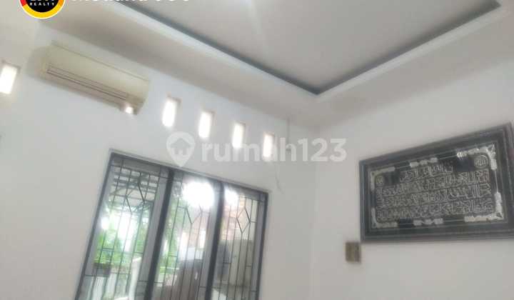 Rumah 2 Lantai Bebas Banjir di Duren Sawit, Jakarta Timur 2