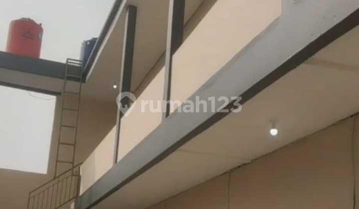 Two-story 10-door rental near Mustika Jaya Hospital. 2