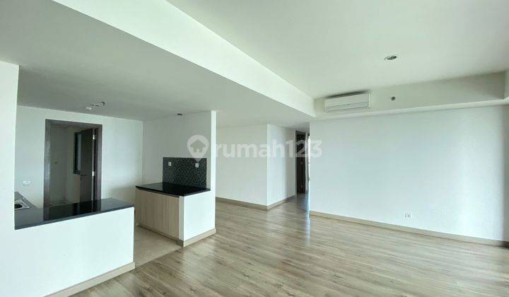 Jual Cepat Apartemen St Moritz Puri Indah 4BR di Jakarta Barat 2