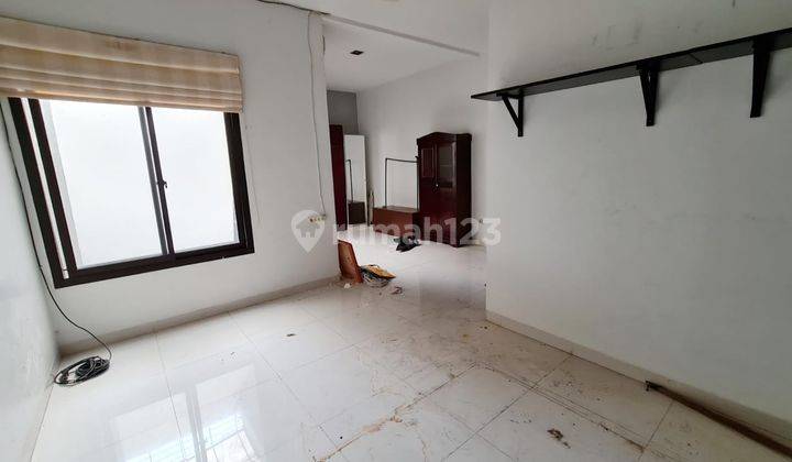 Dijual Cepat Murah Rumah di Jalan Mangga Besar Jakarta Barat 2