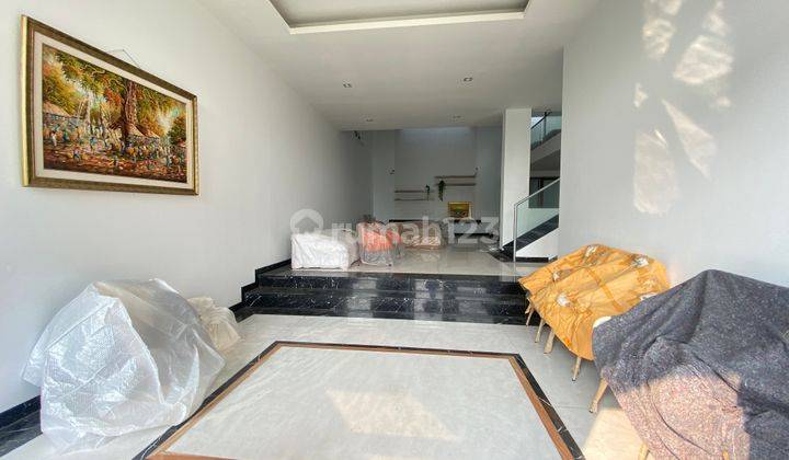 Dijual Cepat Murah Rumah Baru di Permata Buana Jakarta Barat 2