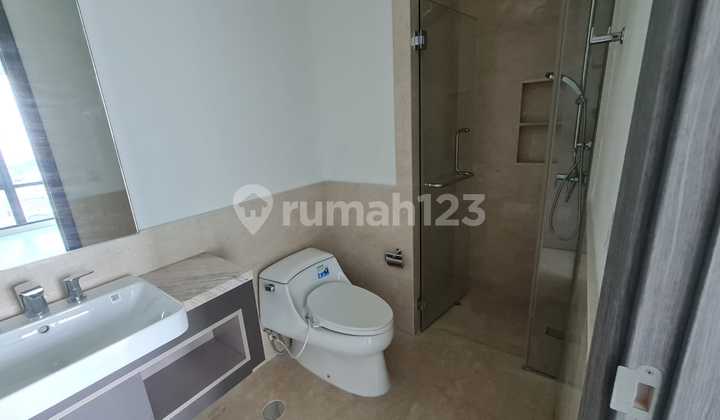 Quick Sale Cheap Aerium Apartment in Taman Permata Buana, West Jakarta 2