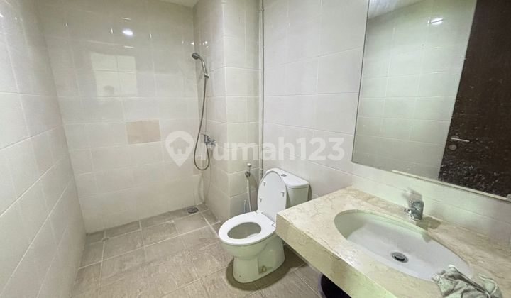Sewa Murah Cepat Apartemen St Moritz Puri Indah Jakarta Barat 2