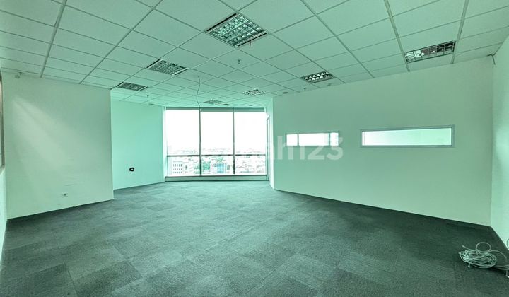 Office Space for Rent at Lippo St Moritz in Puri Indah, West Jakarta Office Space for Rent at Lippo St Moritz in Puri Indah, West Jakarta