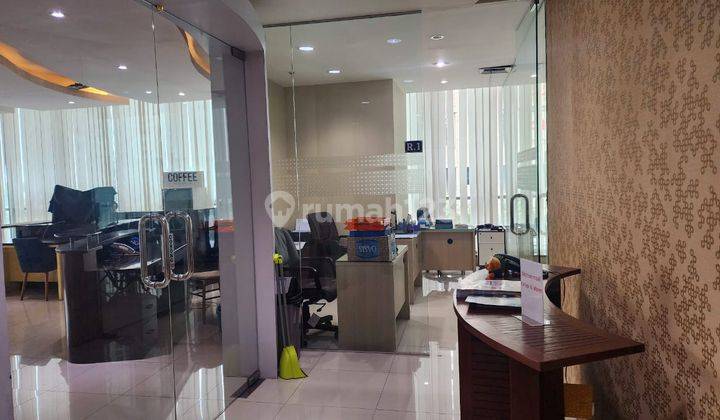 Office Space Apl Tower Central Park di Jalan S Parman Jakarta Barat 2