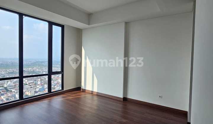 Quick Sale Cheap Aerium 3BR Apartment in Taman Permata Buana, West Jakarta 2