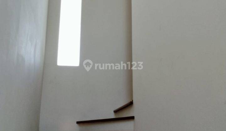 Disewakan rumah siap huni 2lt lokasi kahuripan nirwana cluster terrace 8