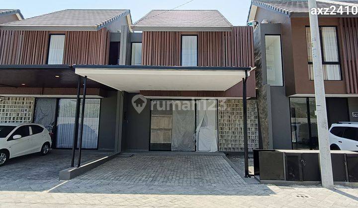 Sewa Rumah Baru 2 Lantai Central Park Merr 1