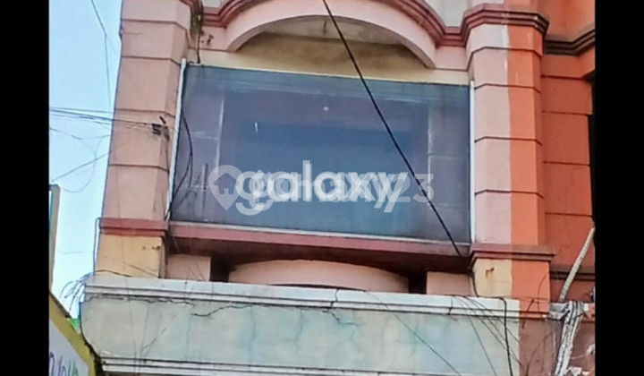 FOR SALE: 3.5-STORY SHOPHOUSE IN JEMURSARI 1