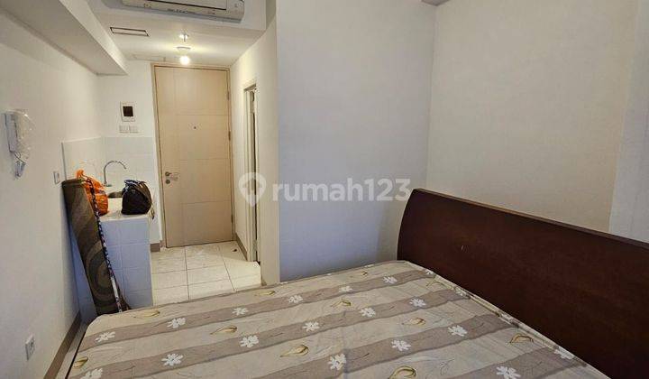 Apartment Tokyo studio disewakan, AC dan kasur, Jakarta Utara. 2