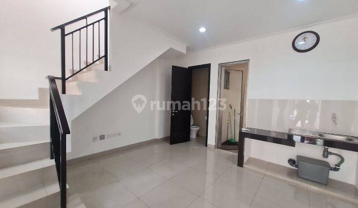 Rumah Pik 2 Luas 4,5x10 Disewakan, Jakarta Utara. 1