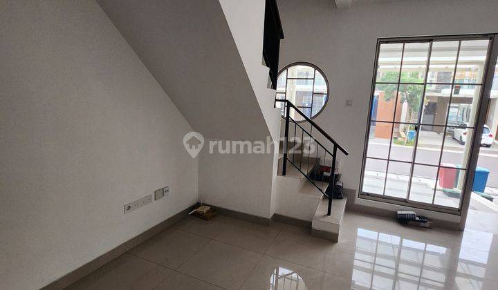 Rumah Disewakan 4,5x10 3 Lantai Di Pik 2, Jakarta Utara. 2