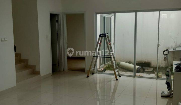 Rumah Disewakan Di Riviera, Metland Puri, Jakarta Barat  2