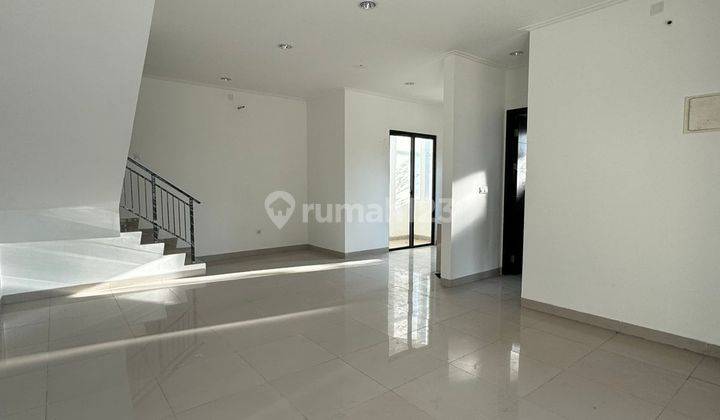 Rumah Milenial Pik 2 Disewakan Uk 8x12,5, Jakarta Utara  2