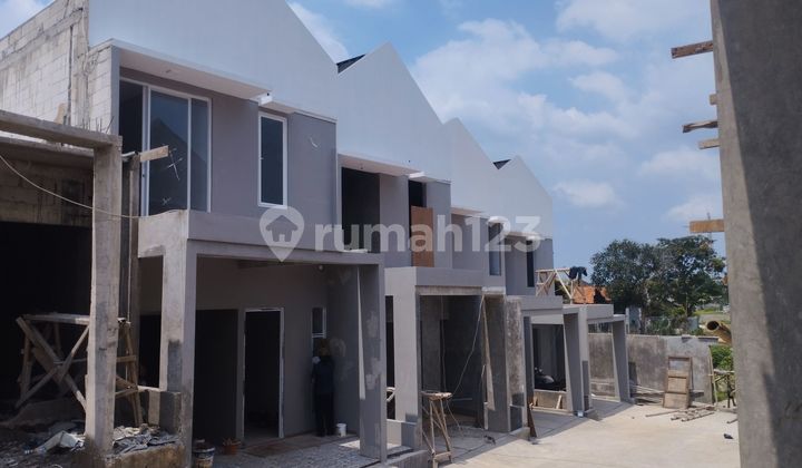 Rumah di jual dalam cluster dua lantai di Cipayung Munjul Jakarta timur 2