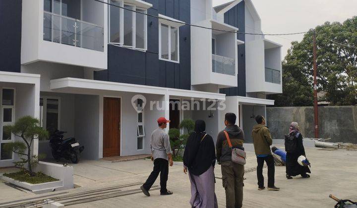 Rumah Di Jual Siap Huni Dalam Cluster Dua Lantai Termurah Di Cilangkap Jakarta Timur 1