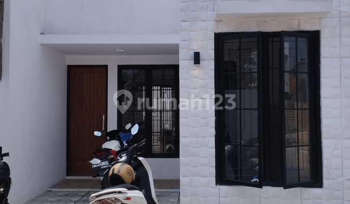 House For Sale Pre-Order Cheap Nice With Very Strategic Location Between Two Toll Gates In Pondok Kelapa East Jakarta 2