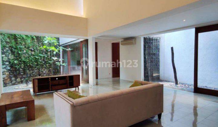 Rumah Disewakan Dalam Komplek Exclusive Dekat Kemang 1