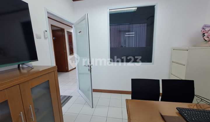 Ruang Perkantoran Disewakan di Dalam Gedung Exclusive di Rawamangun 2