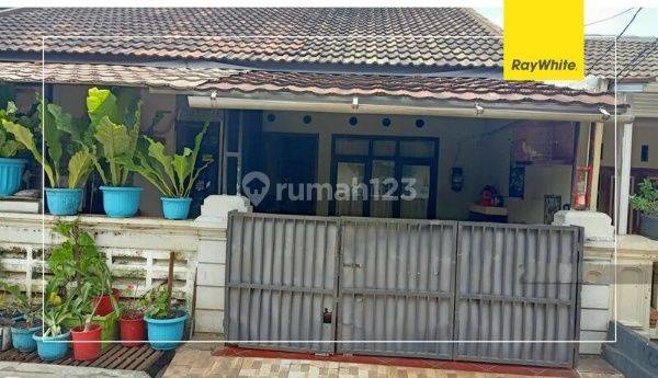 Rumah Nyaman di Jatikramat Indah 2, Jatiasih, Bekasi 2