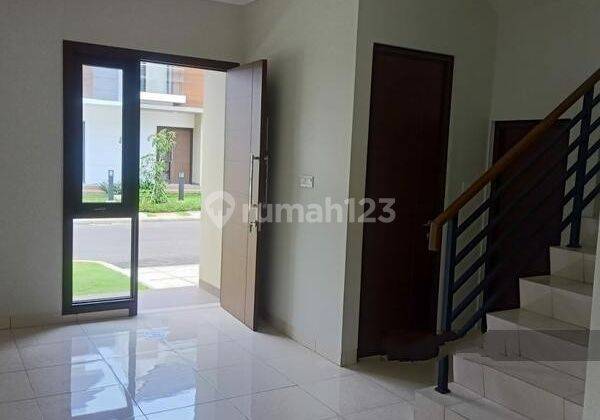 Rumah minimalis di Olive Summarecon Bekasi, Bekasi 2