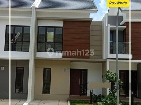 Rumah minimalis di Olive Summarecon Bekasi, Bekasi 1