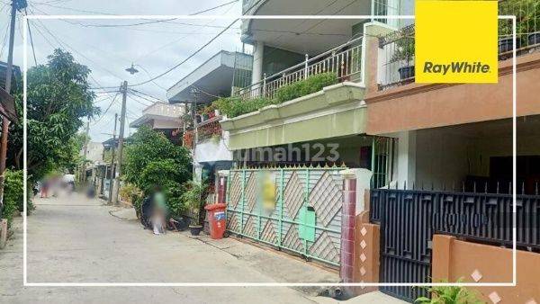 Rumah 3 Lantai di Aren Jaya Bekasi Timur,  Bekasi 2