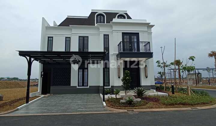 Jasmia, Rumah Luxury Summarecon Crown Gading, Utara Timur, Jakata