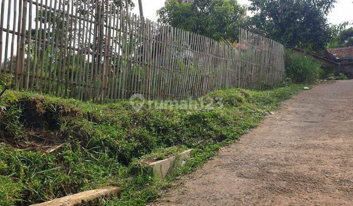 Lahan Tanah Bagus Dengan View Kebun Dan Bukit 2