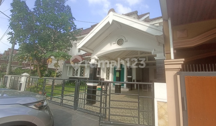 Rumah Bagus dan Terawat di Bulevard Kemang Pratama 2 , Kemang Pratama Bekasi 2