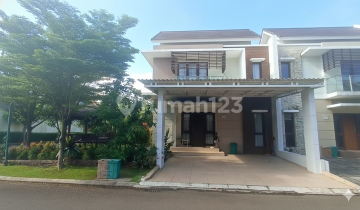 Rumah Huk di Burgundy The Orchard Summarecon Bekasi, Bekasi Rumah Huk di Burgundy The Orchard Summarecon Bekasi, Bekasi