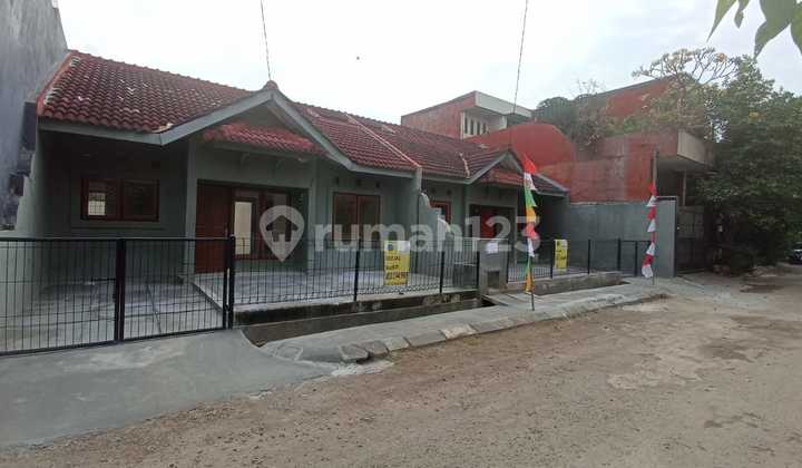 Affordable houses with the possibility of installment in Bumi Anggrek Karang Satria, Bekasi.