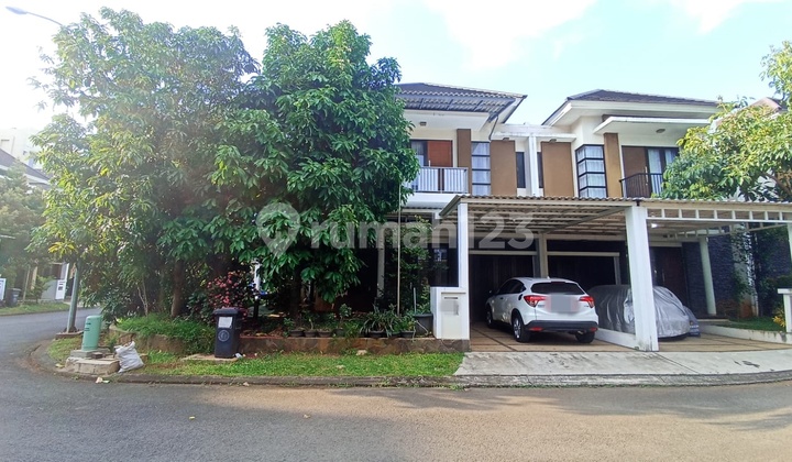 Rumah Huk di one South Asera Harapan Indah, Bekasi