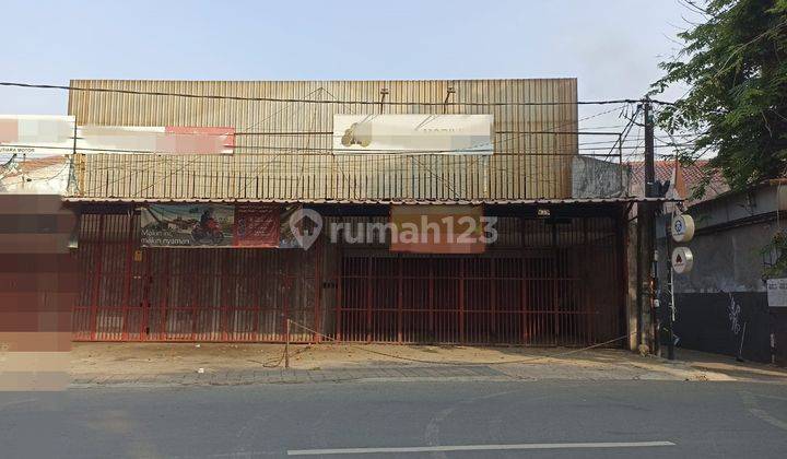 Tempat Usaha Lalulintas Ramai Dan Dekat Stasiun Bekasi, Bekasi