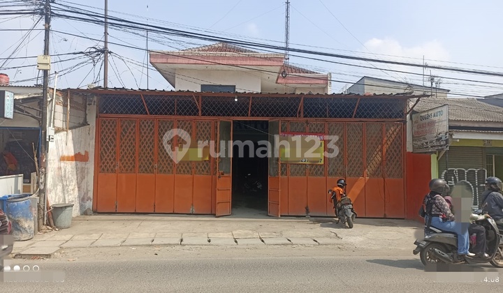 Strategic Commercial Building on Jalan Perjuangan, Harapan Baru, North Bekasi, Bekasi