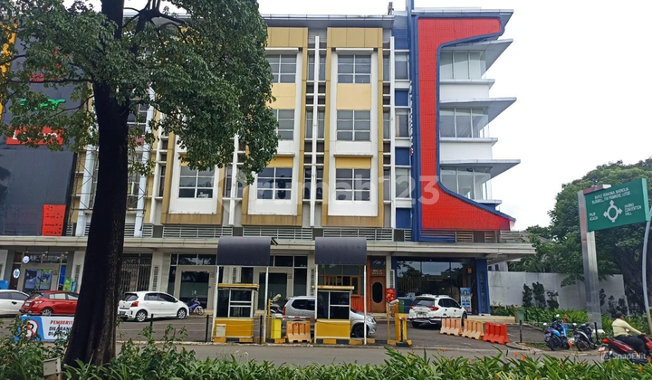 Ruko TOPAZ di Jalan Bulevard Summarecon Bekasi 1