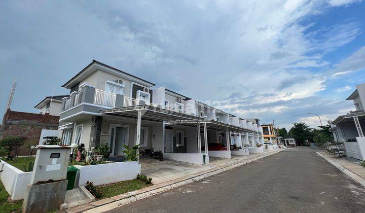 Sakura Regency 3 Rumah 2 Lantai Hook Siap Huni Semi Furnisehd SHM 1