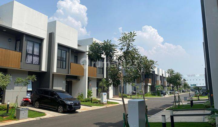 Rumah Brand New Siap Huni Summarecon Crown Gading 2