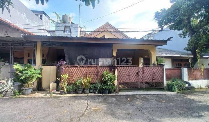 Rumah di Kayuringin Jaya dekat pusat kota Bekasi 1