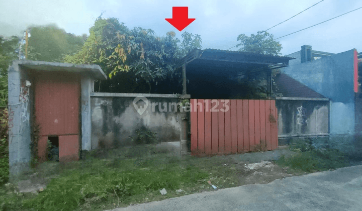 Rumah Luas Bahan Renovasi di Villa Nusa Indah 2, Bogor 1