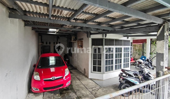 Jatibening 1 Rumah Luas di Lokasi Nyaman 2