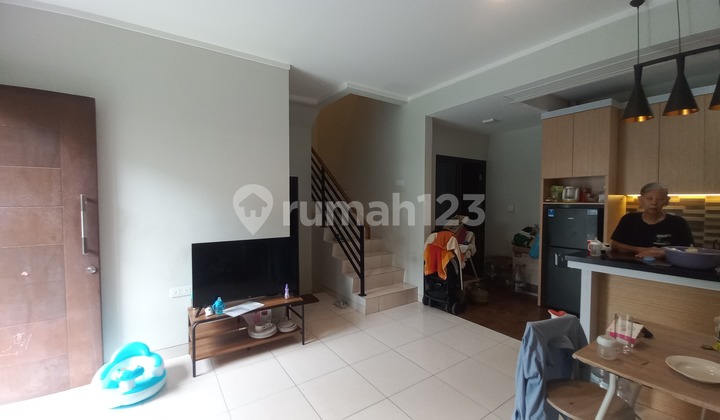 Summarecon Bekasi Olive Residence Fully Furnished, beautiful and ready to occupy. 2