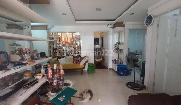 Kemang Pratama 5 Rumah 2 Lantai bagus dan siap huni untuk anda dan keluarga  2