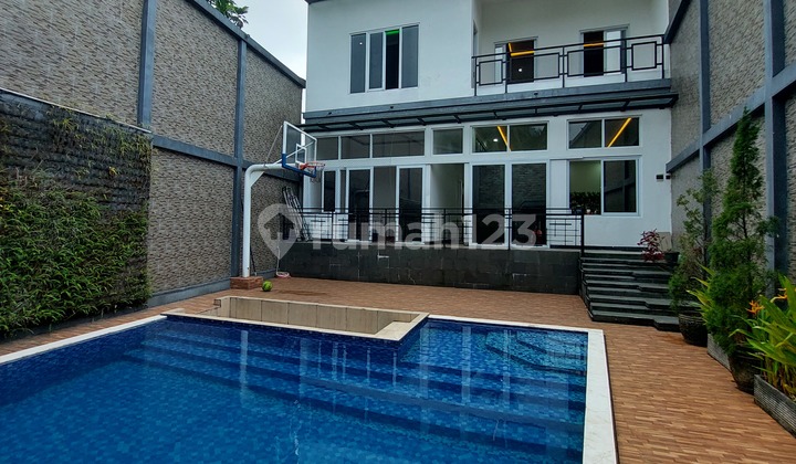 Rumah Villa Sejuk Sentul View Spektakuler Healing Tiap Hari